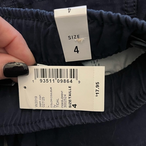 Children’s Place Pull on Navy Blue Cargo Shorts, Size 4 - Picture 3 of 3